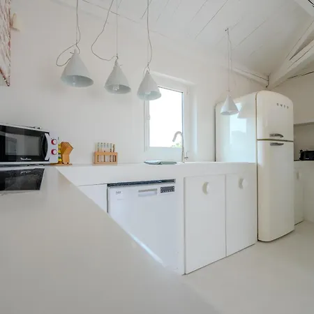 Apartment Penthouse La Rochelle, 6 Pers La Rochelle (Charente-Maritime)